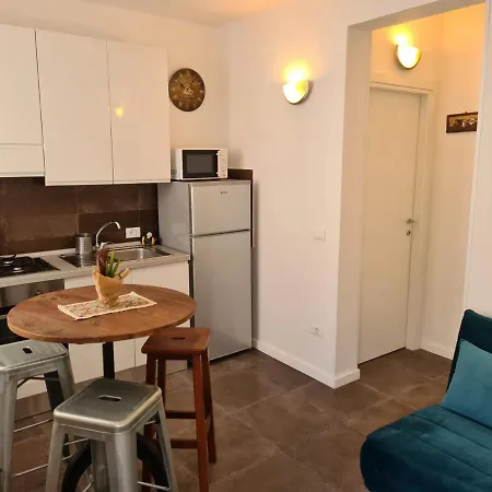 Quarters Tatil Evi *